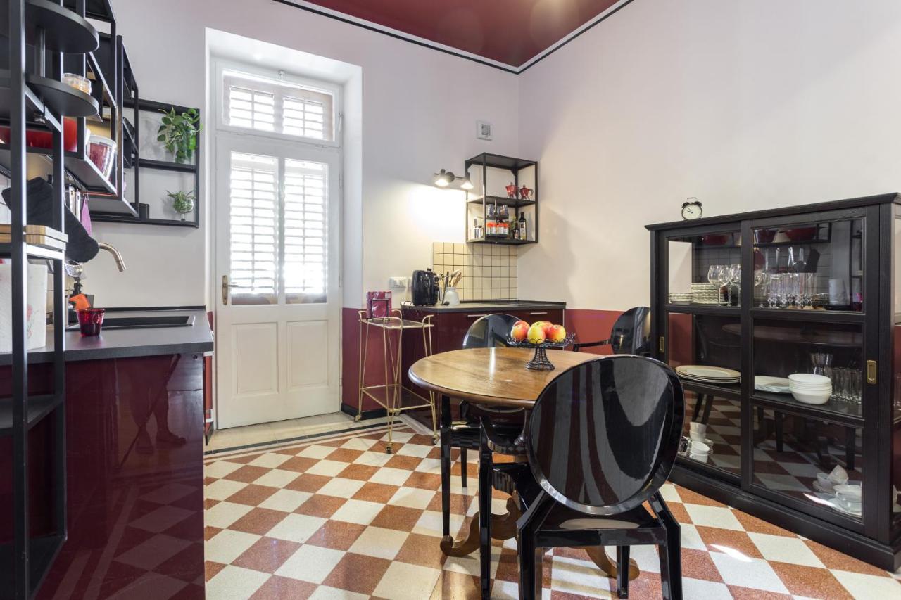 Apartamento La Casa Di Gatsby Lusso In Pieno Centro Con Parcheggio Gorizia Exterior foto